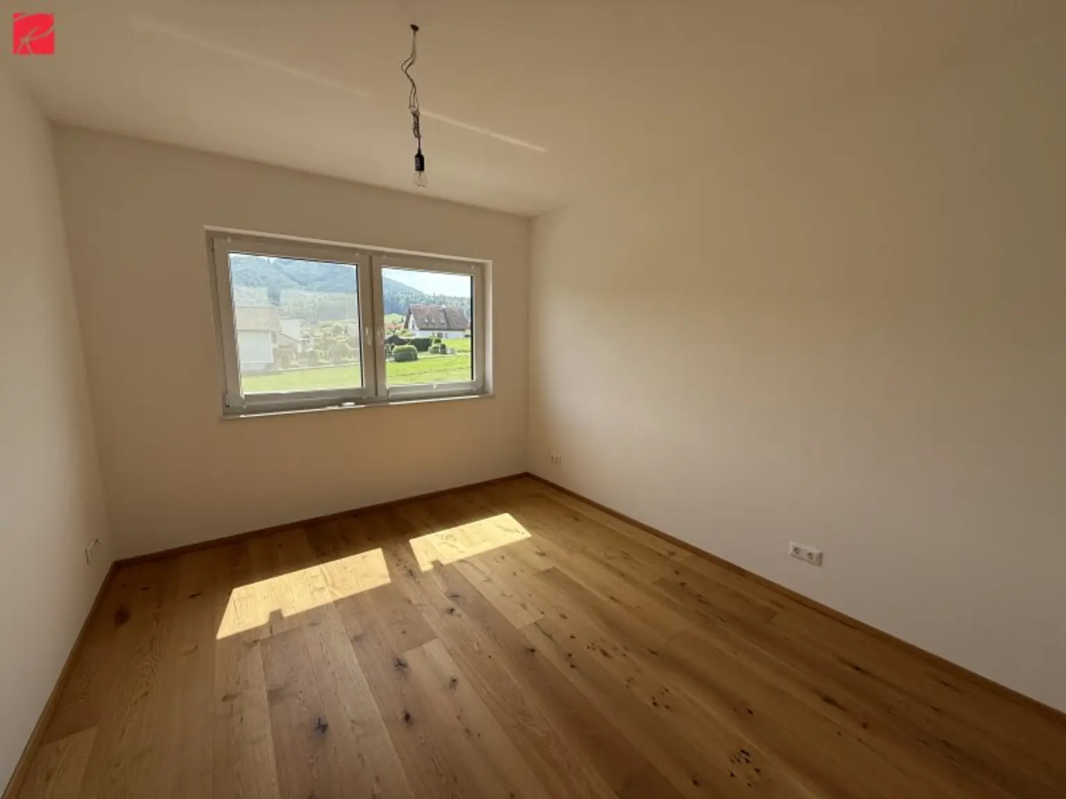 Ruhe Pur: Moderne Pärchenwohnung mit Südbalkon!