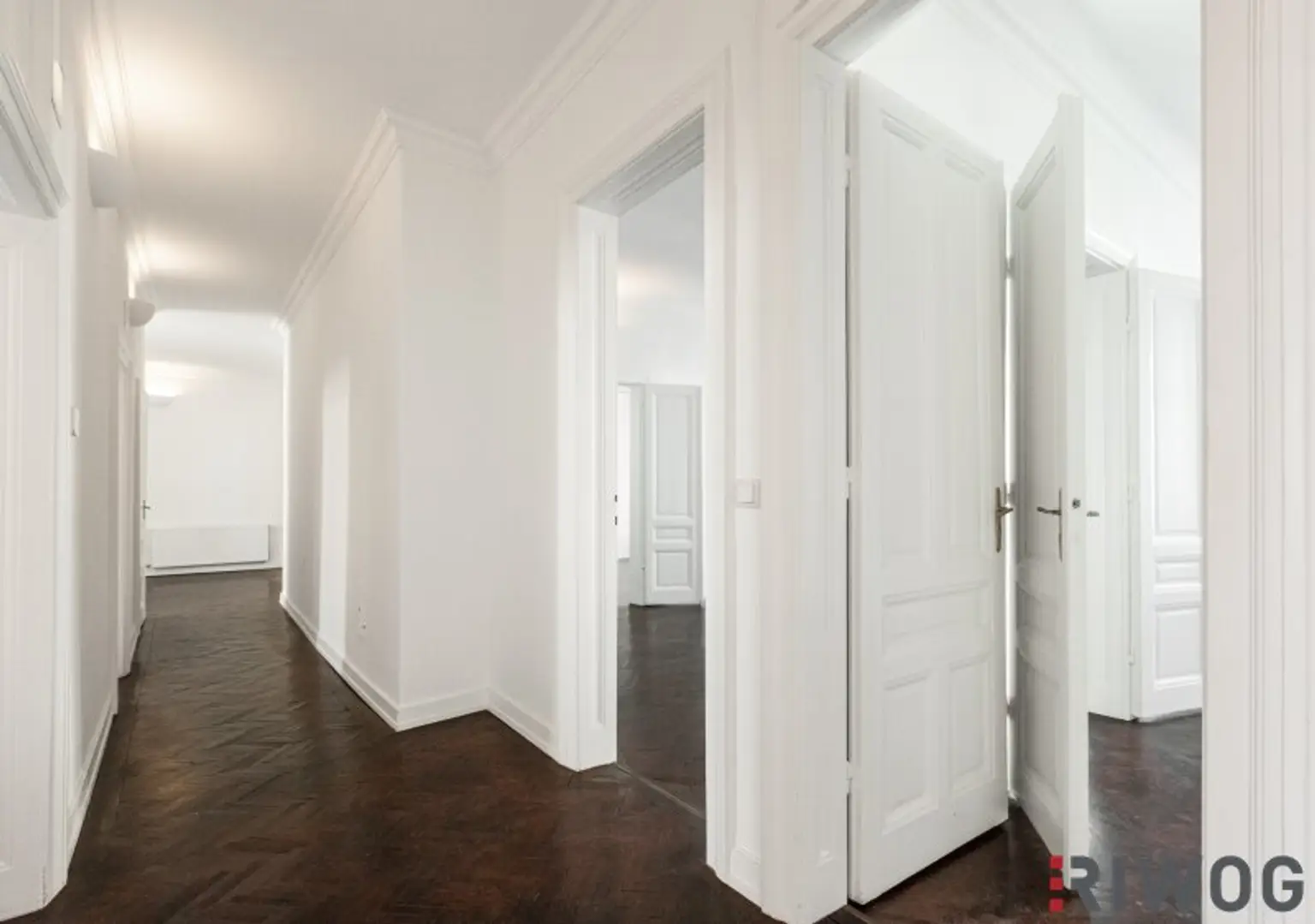Beeindruckende Stilaltbauwohnung | Innenhofbalkon | Ca. 3,5 m Raumhöhen | 3. Etage | Nähe Donaukanal, Hundertwasserhaus, 1. Bezirk, Prater