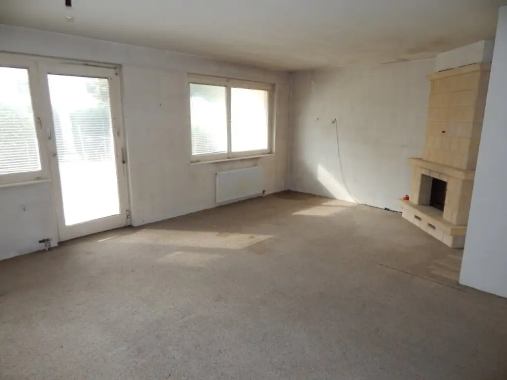 "Gelegenheit" Reihenhaus mit Garten zum Selbersanieren