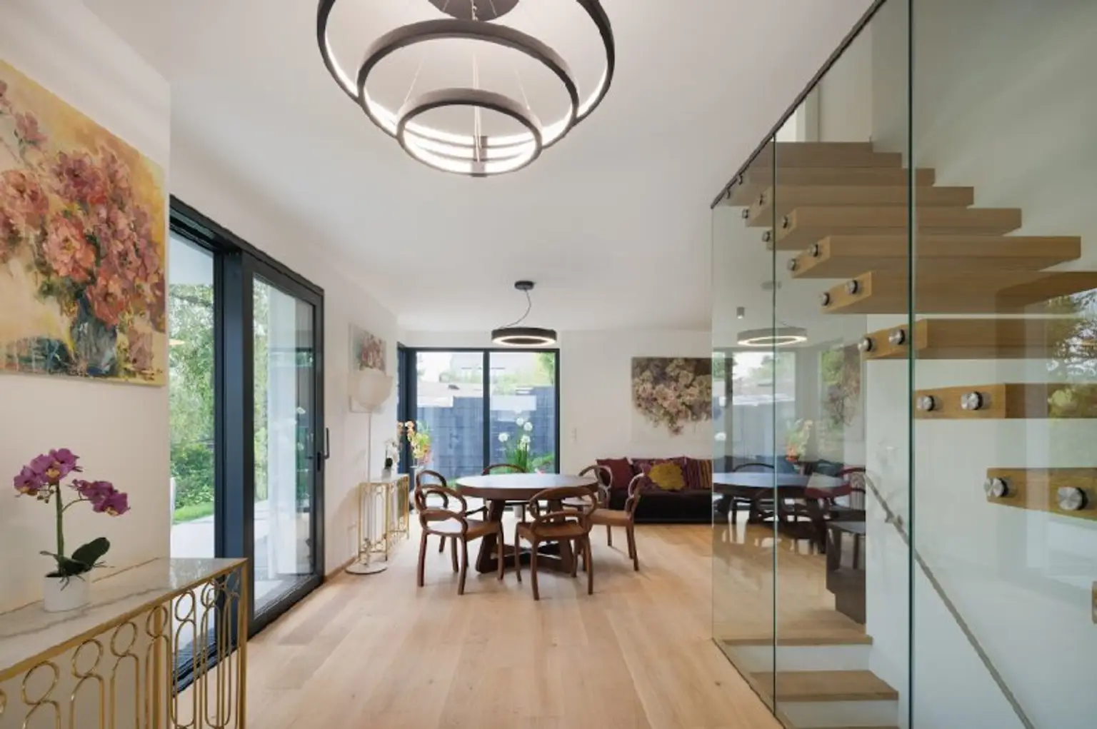 ERSTBEZUG! LUXUS VILLA 1190 MIT DEM WEITBLICK AUF DIE DÖBLINGER WEINBERGE!