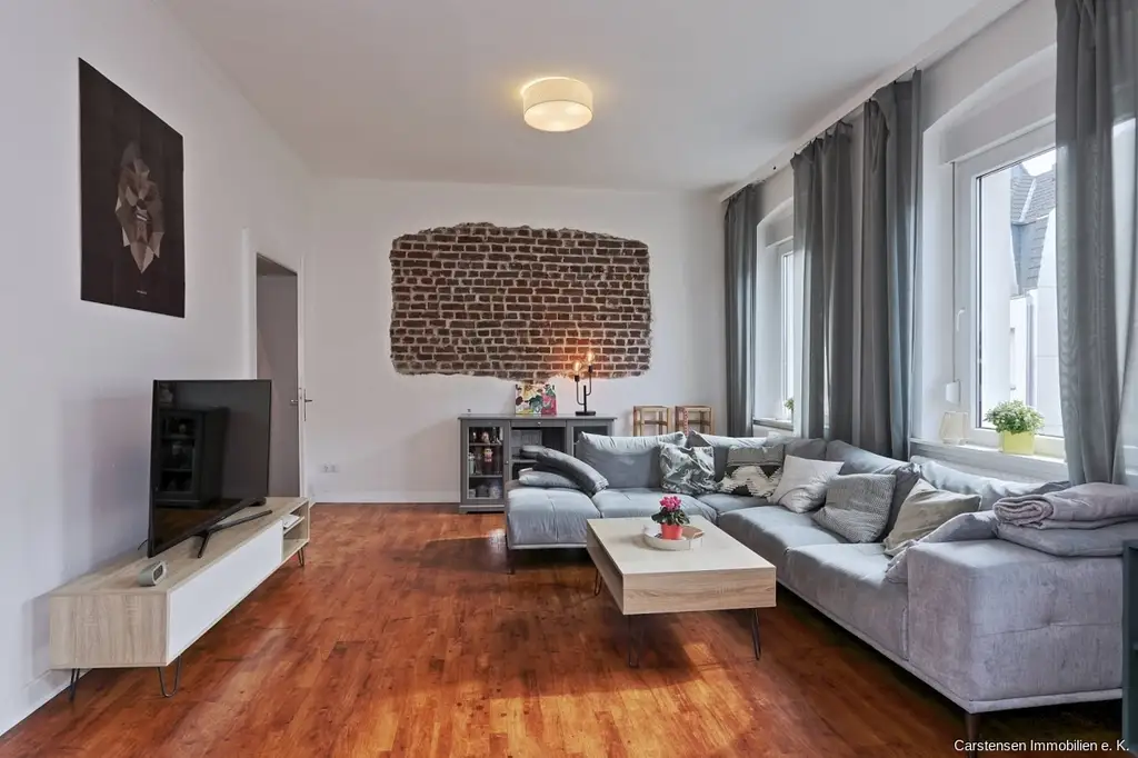 HAUS DER MÖGLICHKEITEN ... RENOVIERT UND INDIVIDUELL
