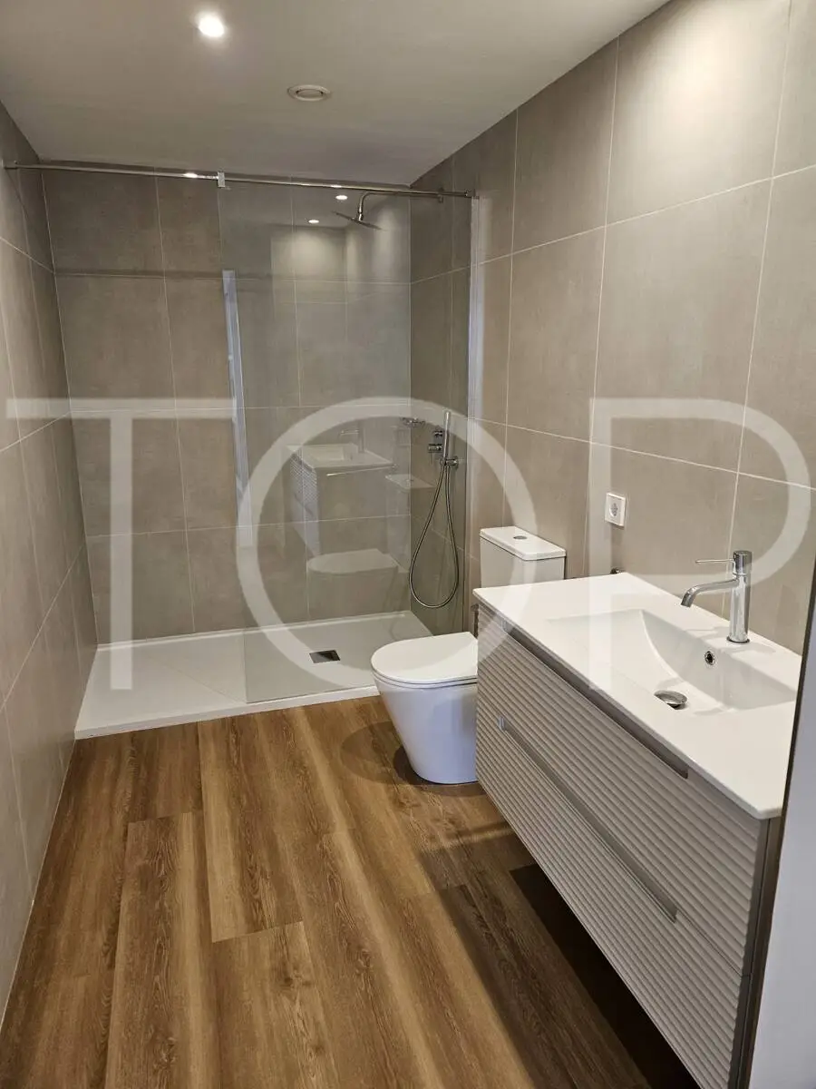 Atanaus-Los-Cristianos-Bathroom-Tenerife -2