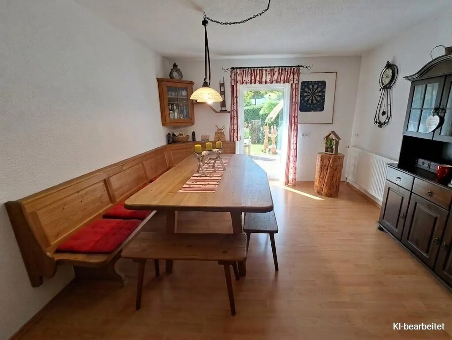 EG-Wohnung - Stüberl mit Zugang zur Terrasse
