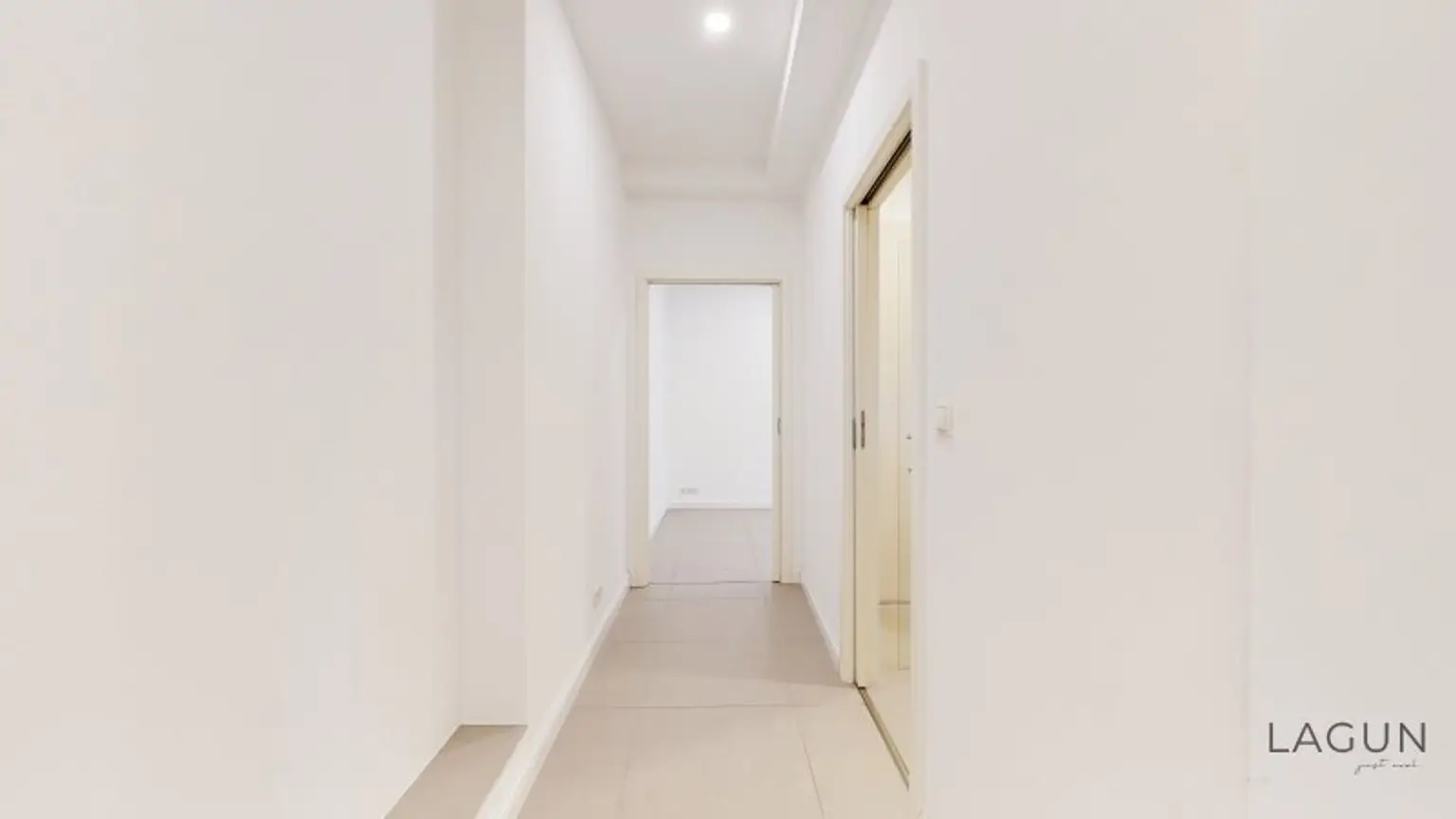 GRUPPENPRAXIS, ORDINATION, BÜRO, Innenhofgebäude mit Gartennnutzung ab 01.01.2026