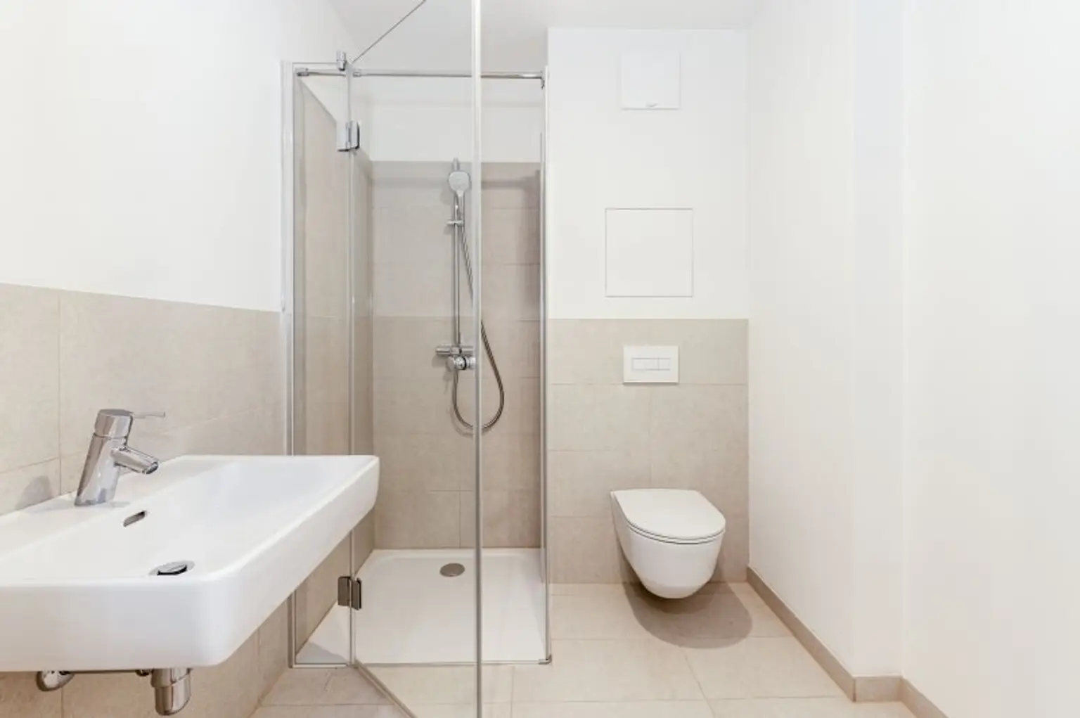 Erstbezug ab Dezember! 2-Zimmer-Balkonwohnung inkl. Stellplatz und Garten zu vermieten!