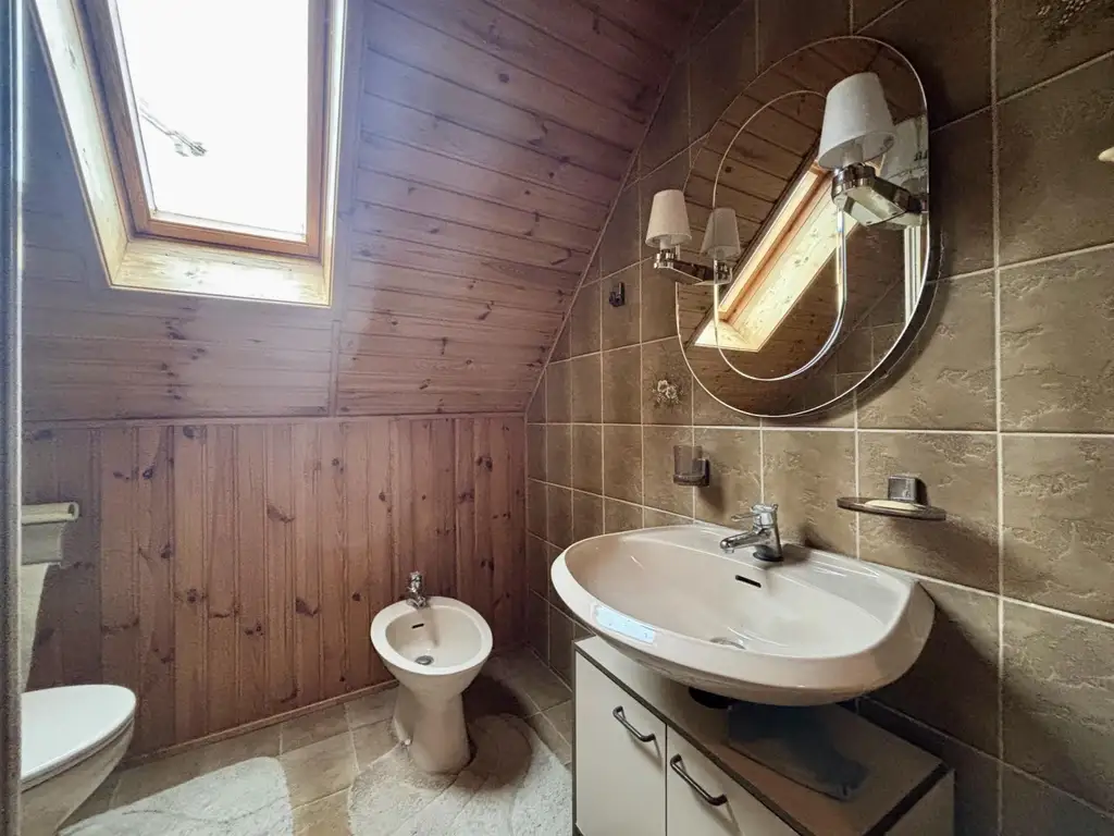 ''EFH auf Pachtgrund - nahe Alte Donau - ganzjährig bewohnbar''