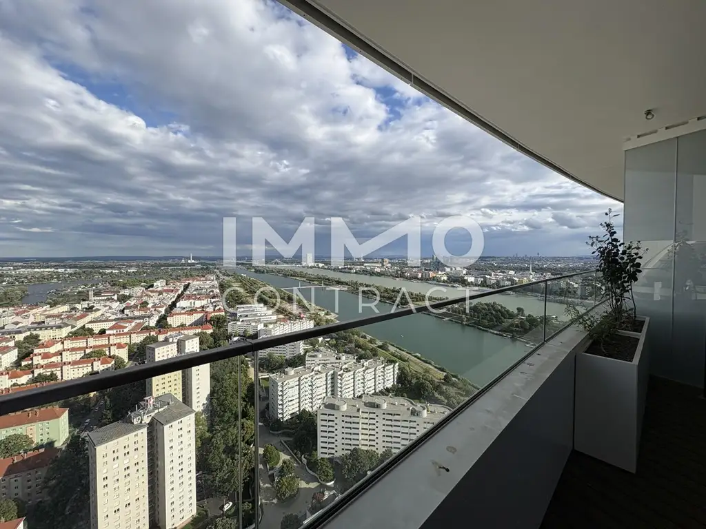 DANUBEFLATS: Sonniges Studio mit Balkon und Rundumblick (Gym, Pool, Spa, Lounges im Turm) - NEW