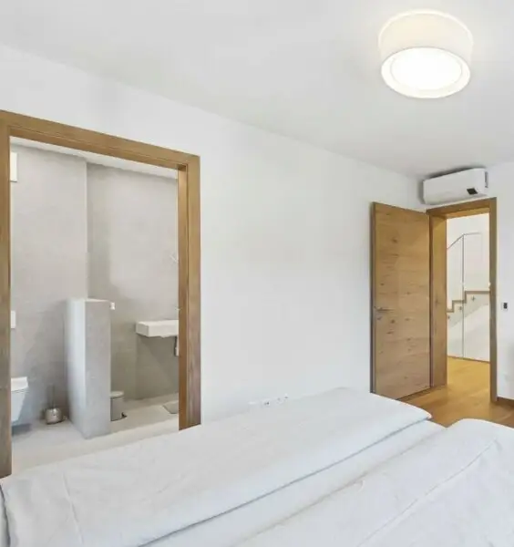 Großzügige High-End-Familienvilla der Extraklasse.