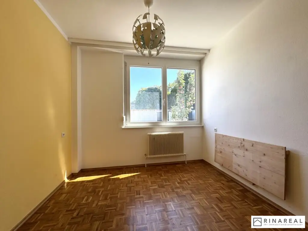 Bungalow mit Randlage an der Wienerbruckstraße - ca. 244 m² Eigengrund | 4 Zimmer | BIOTOP | 2019 tlw. renoviert