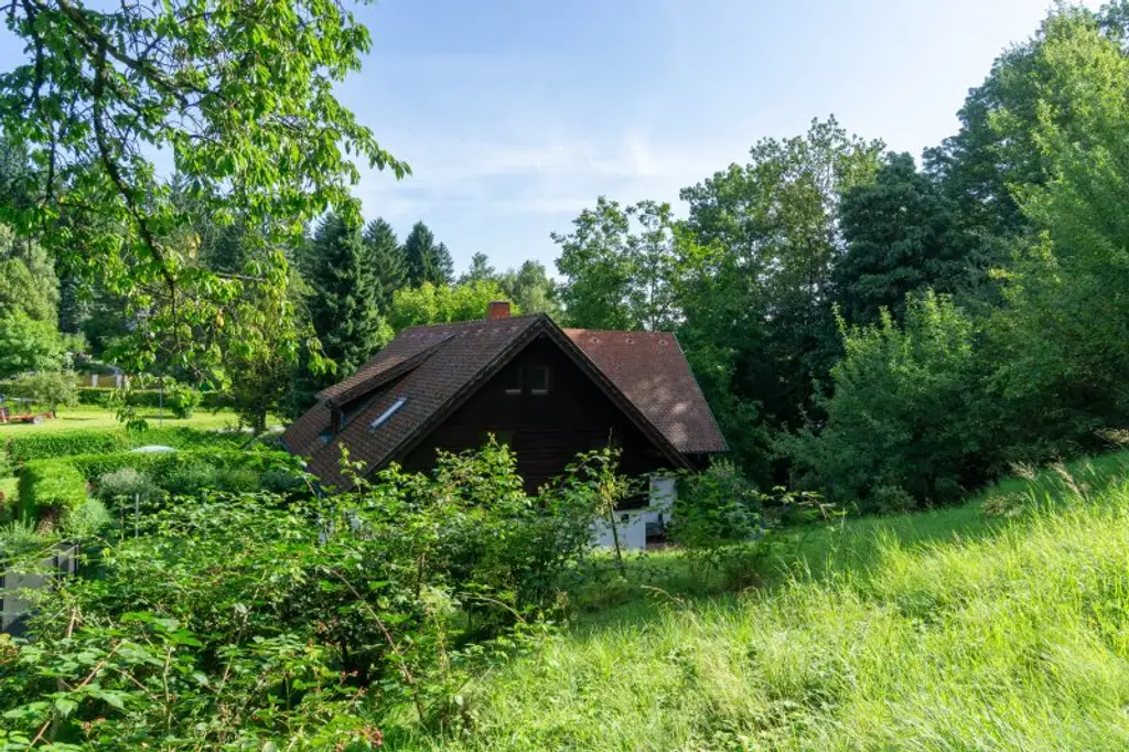 Landhausrarität mit Flair – 3.893 m² Traumgrundstück mit Option auf zusätzliches Baugrundstück