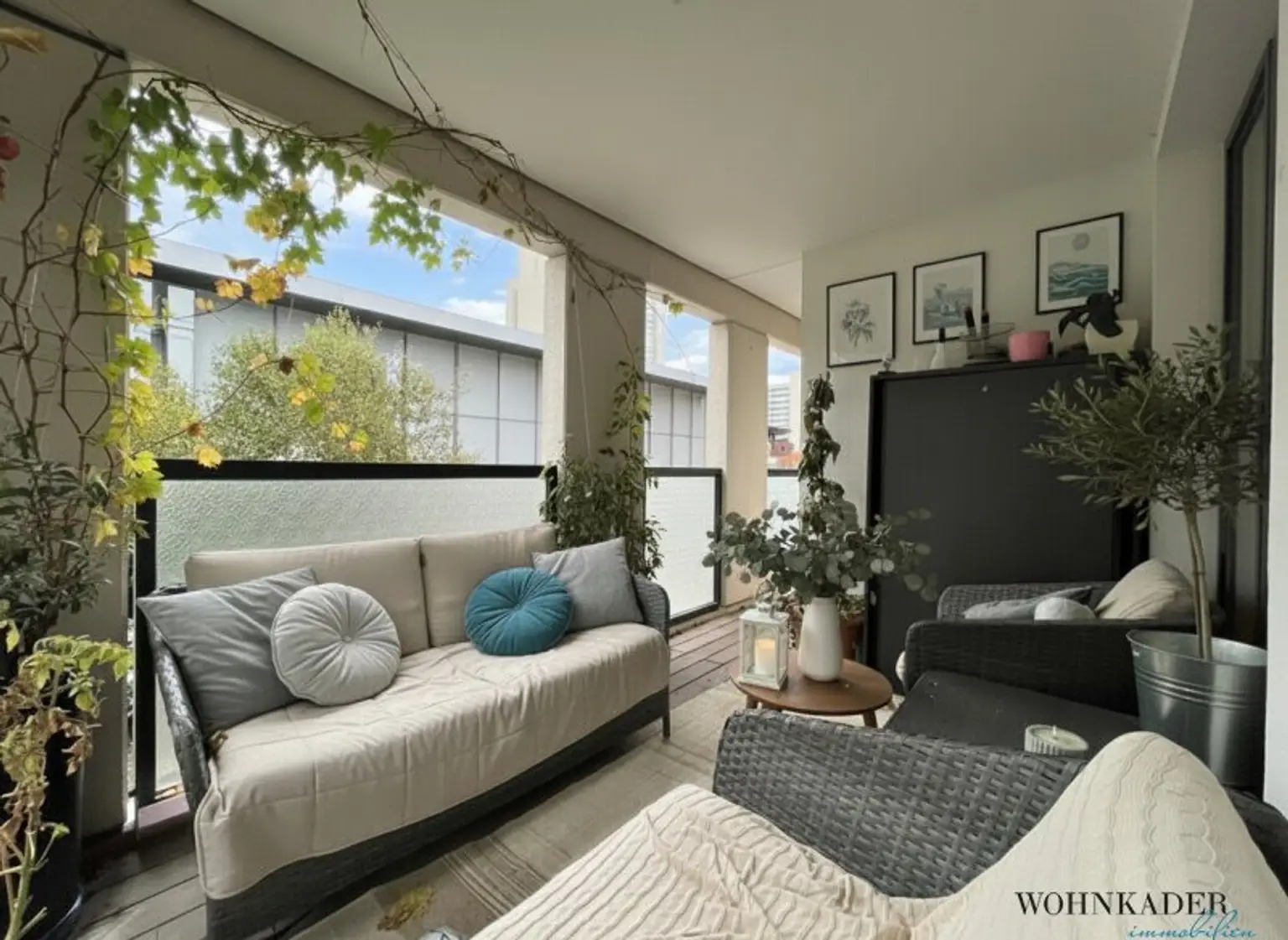 DC-Living! Fitnessraum, Sauna - Moderne 3-Zimmerwohnung mit Terrasse!