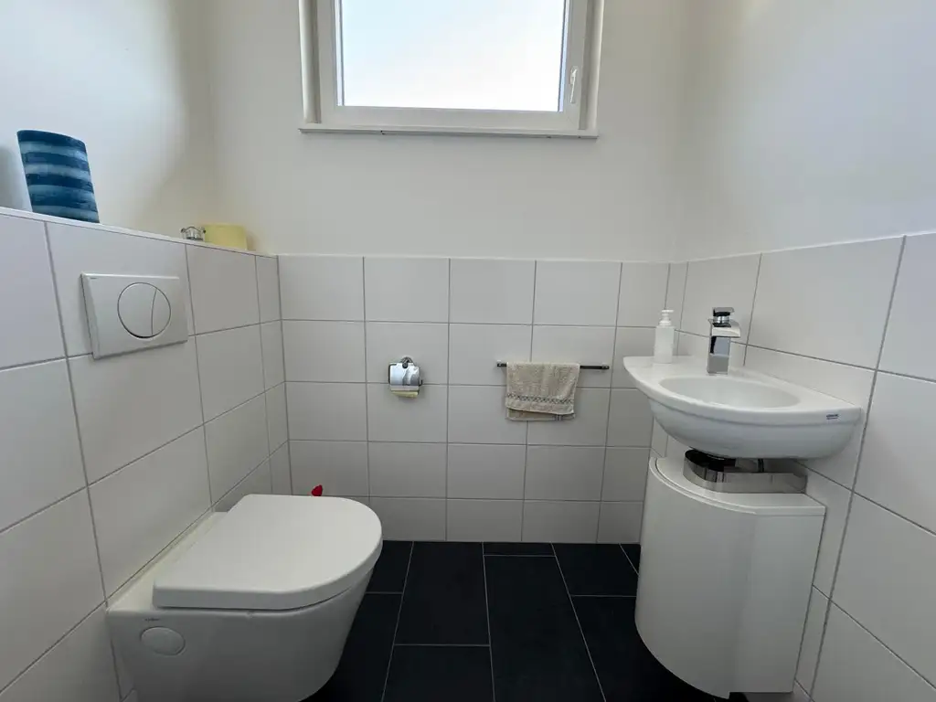 Einfamilienhaus für anspruchsvolle Käufer - im Grünen und doch in Stadtnähe