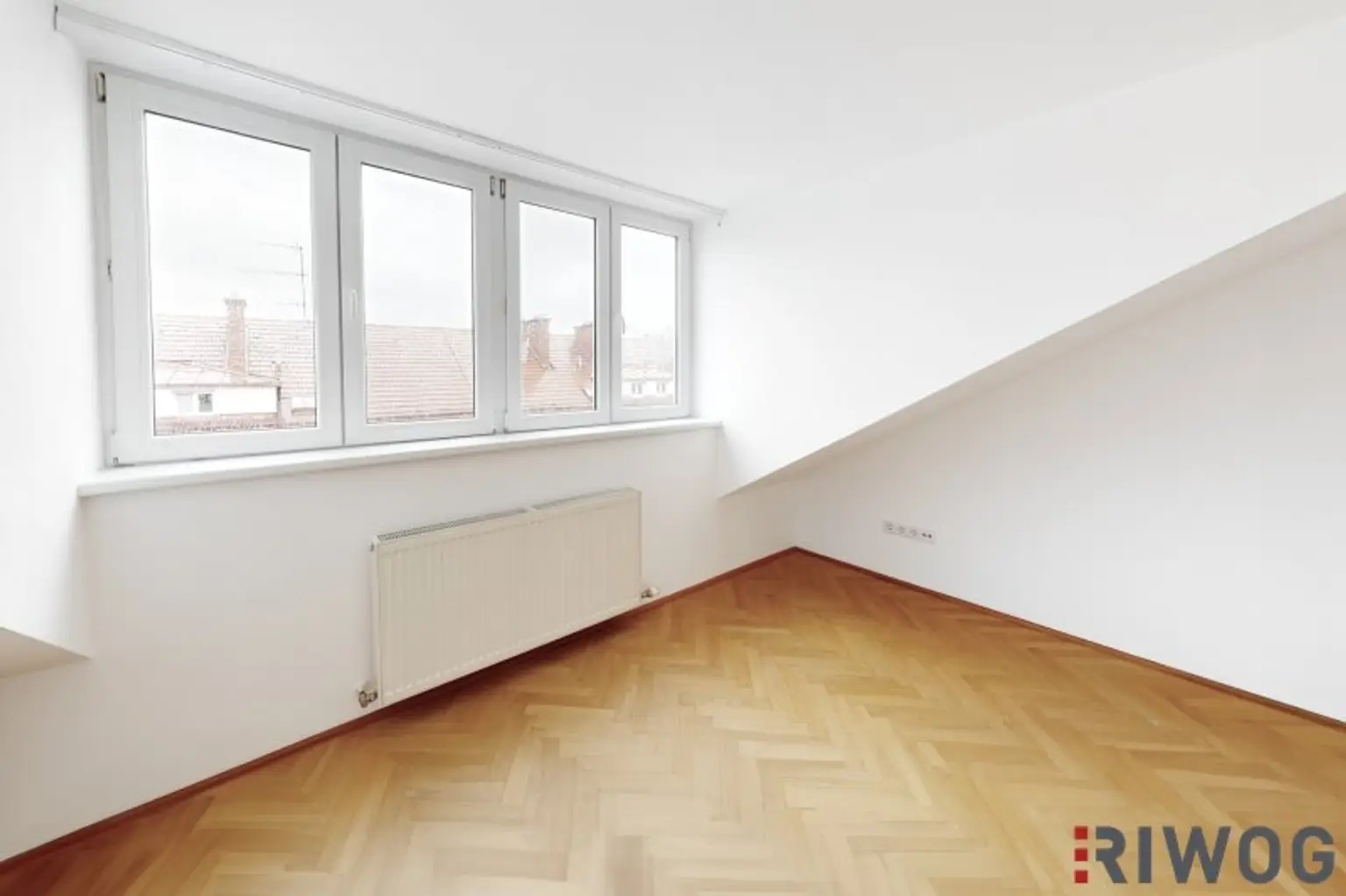 HELLE DACHTERRASSENWOHNUNG in der Odoakergasse