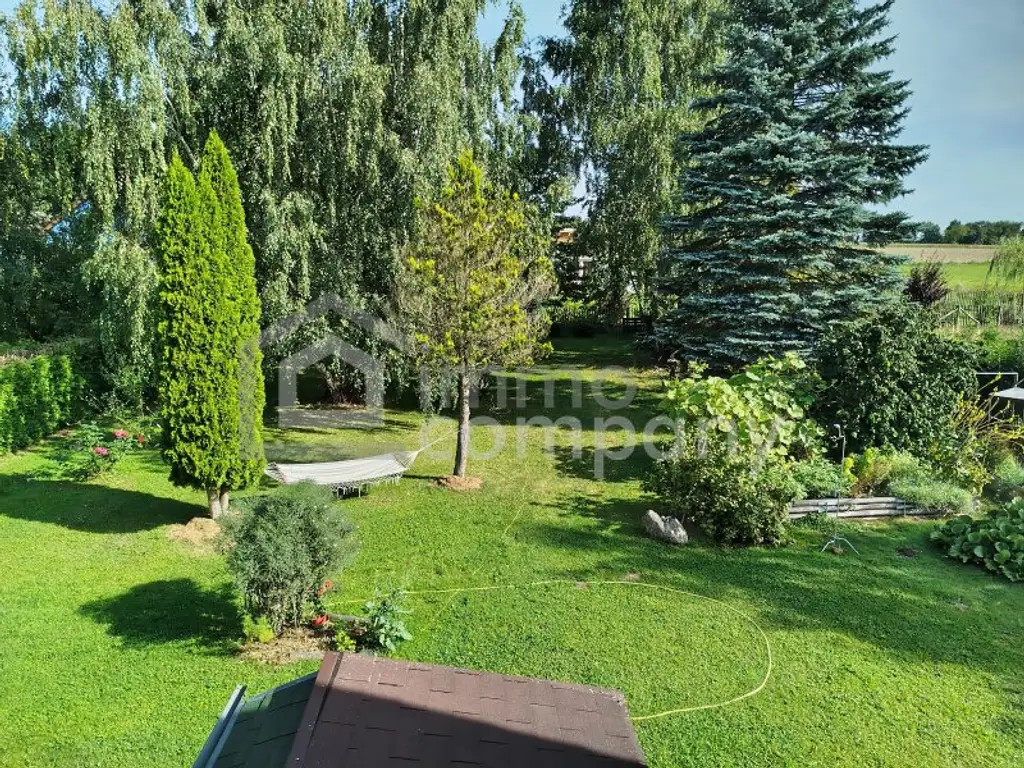 Einfamilienhaus mit großem Garten in ruhiger Sackgasse