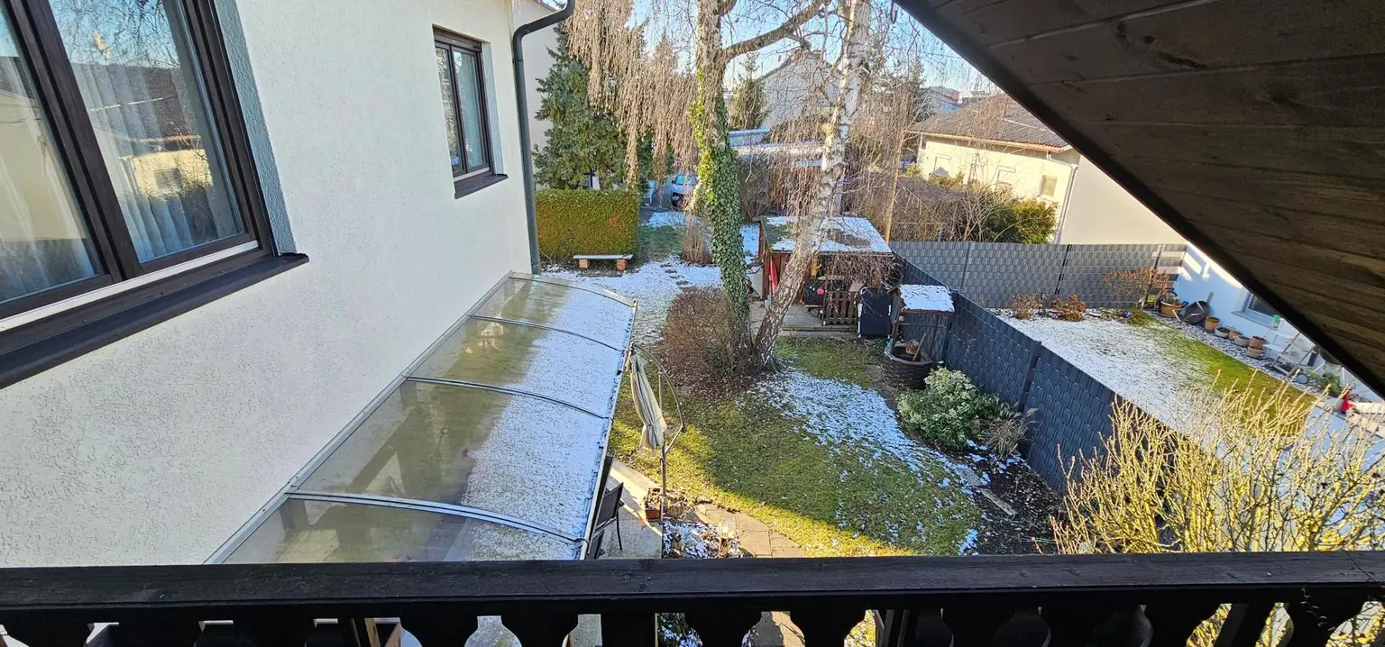 OG Ausblick Balkon Top 2