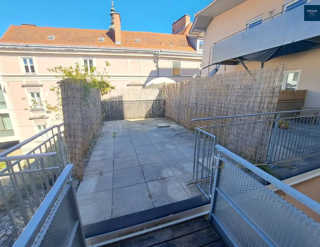 Zentrale 3-Zimmer-Wohnung in der Annenstraße mit einer Terrasse - Vielseitig nutzbar für WGs, Paare oder kleine Familien! - Annenstraße 8 Top 12
