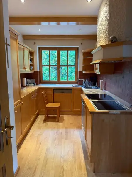 4-Zimmer-Familienhaus mit viel Platz für die ganze Familie, Garten & Garage