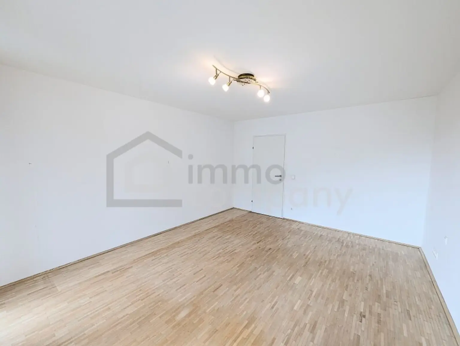 Exklusive 2-Zimmer-Wohnung mit Balkon und Stellplatz in Salzburg - Modern, geräumig und perfekt gelegen!