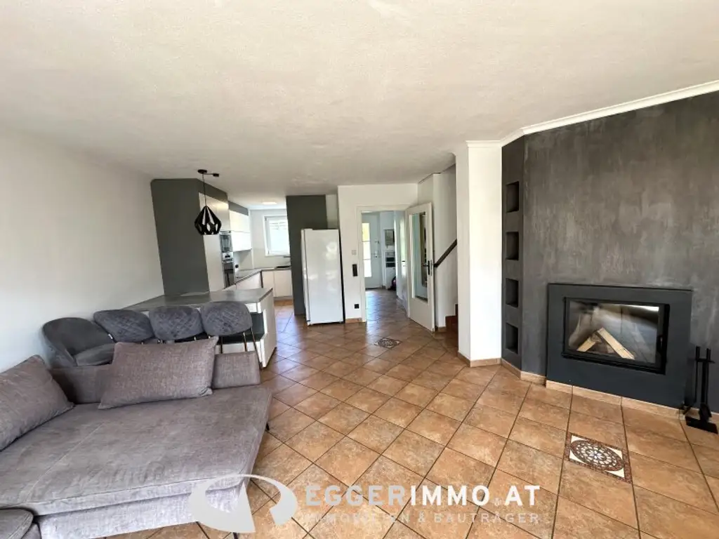 5751 Maishofen/Mitterhofen; attractive, well-maintained half of a house, 4 bedrooms,
