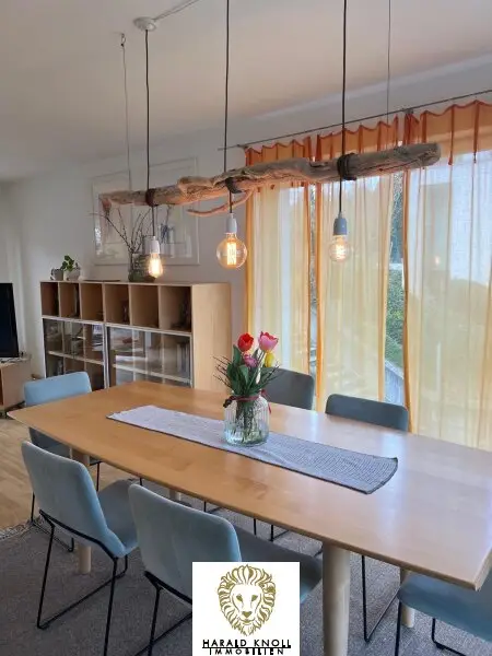 Charmantes Einfamilienhaus mit zwei Gärten und Panoramablick in Aldrans