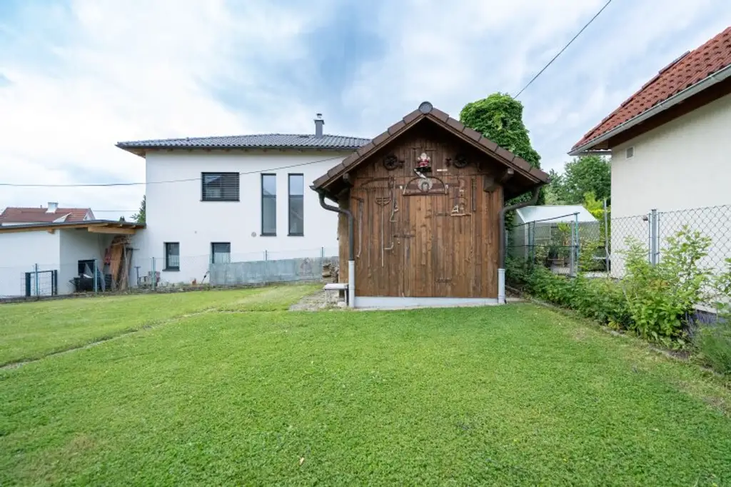 Charmantes Ein/Zweifamilienhaus mit großzügigem Garten in Neuhofen an der Krems zu kaufen!