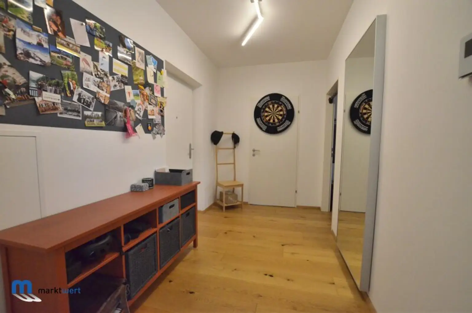 Traumhafte 4-Zimmer-Wohnung mit Loggia, Terrasse, Hobbyraum, TG-Stpl. in Linz-Urfahr!