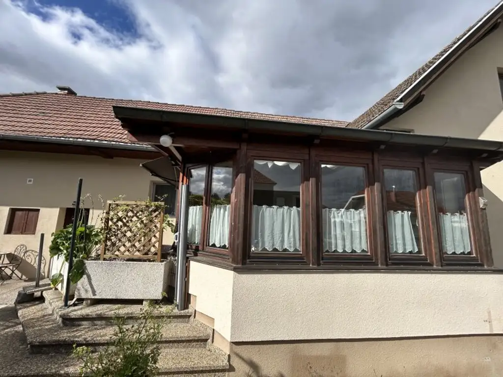 +++ Kleines Juwel mit Charme: Liebevoll renoviertes Einfamilienhaus in Kobersdorf +++