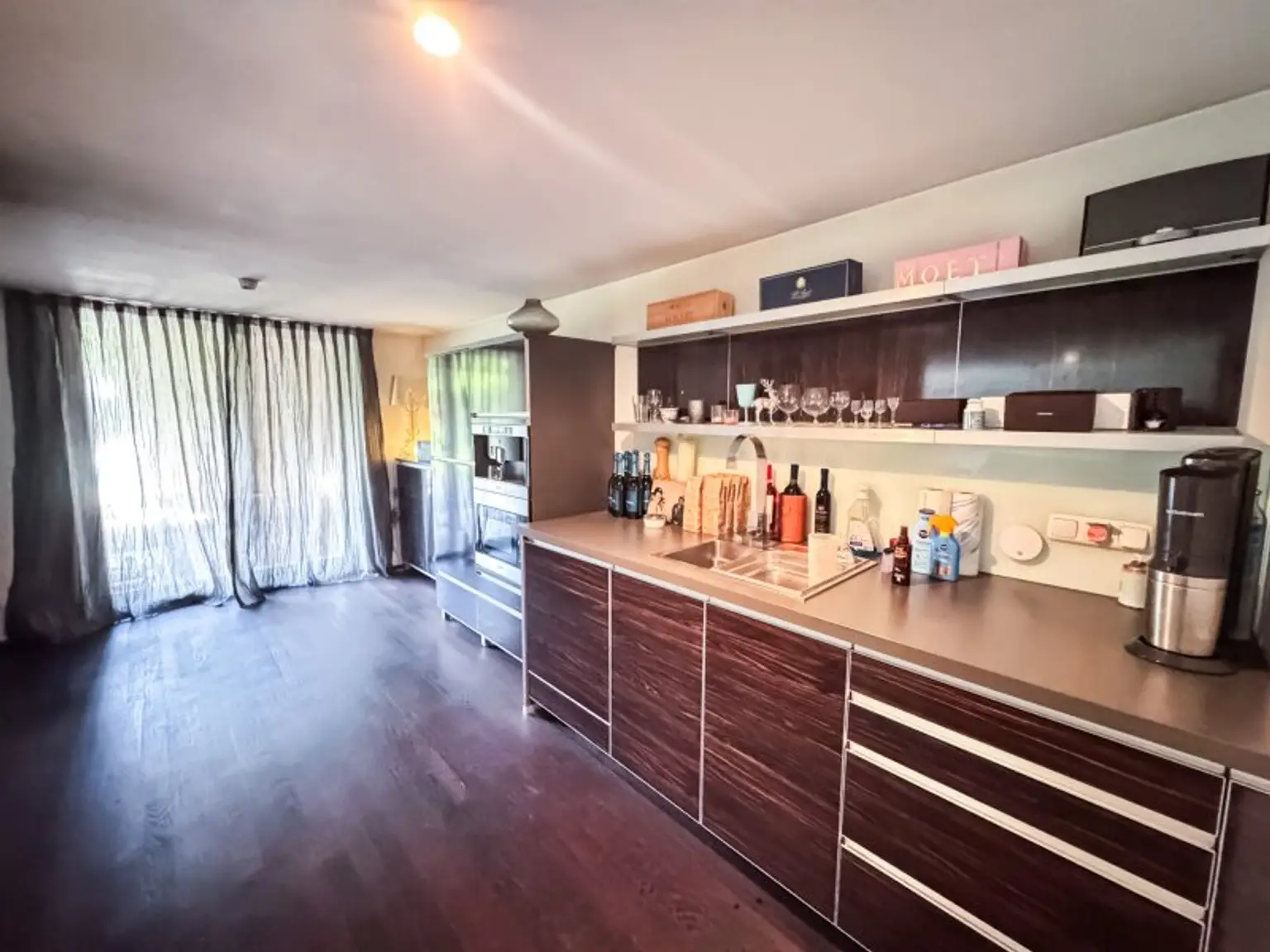 Einfamilienhaus mit Pool, Sauna & Wohnkeller auf Eigengrund in Toplage von Baden bei Wien