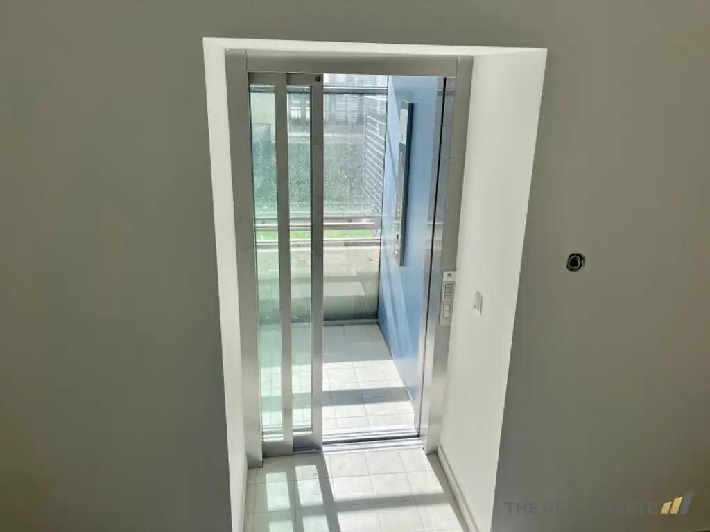 „PARK LIFE“ – Stilvoll wohnen im generalsanierten Altbau im 18. Bezirk