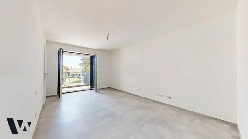 MODERNES DESIGNERHAUS MIT GARTEN & POOL | ERSTBEZUG | VIDEO-PRÄSENTATION