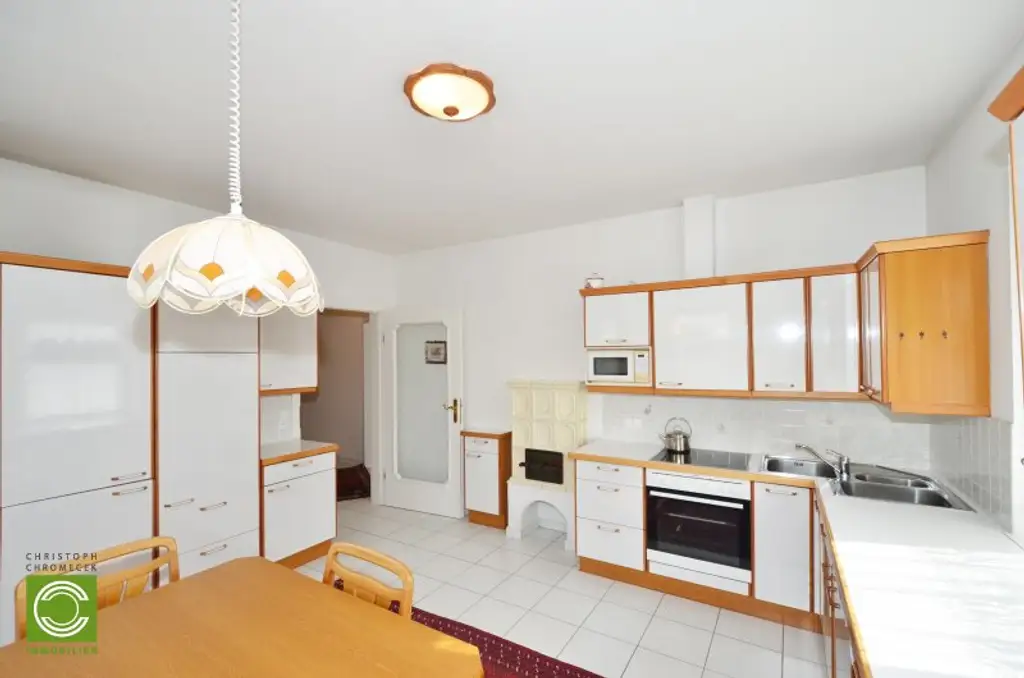 CHRISTOPH CHROMECEK IMMOBILIEN - PERCHTOLDSDORF - Erstklassiger Bungalow auf ruhigem Eckgrundstück!