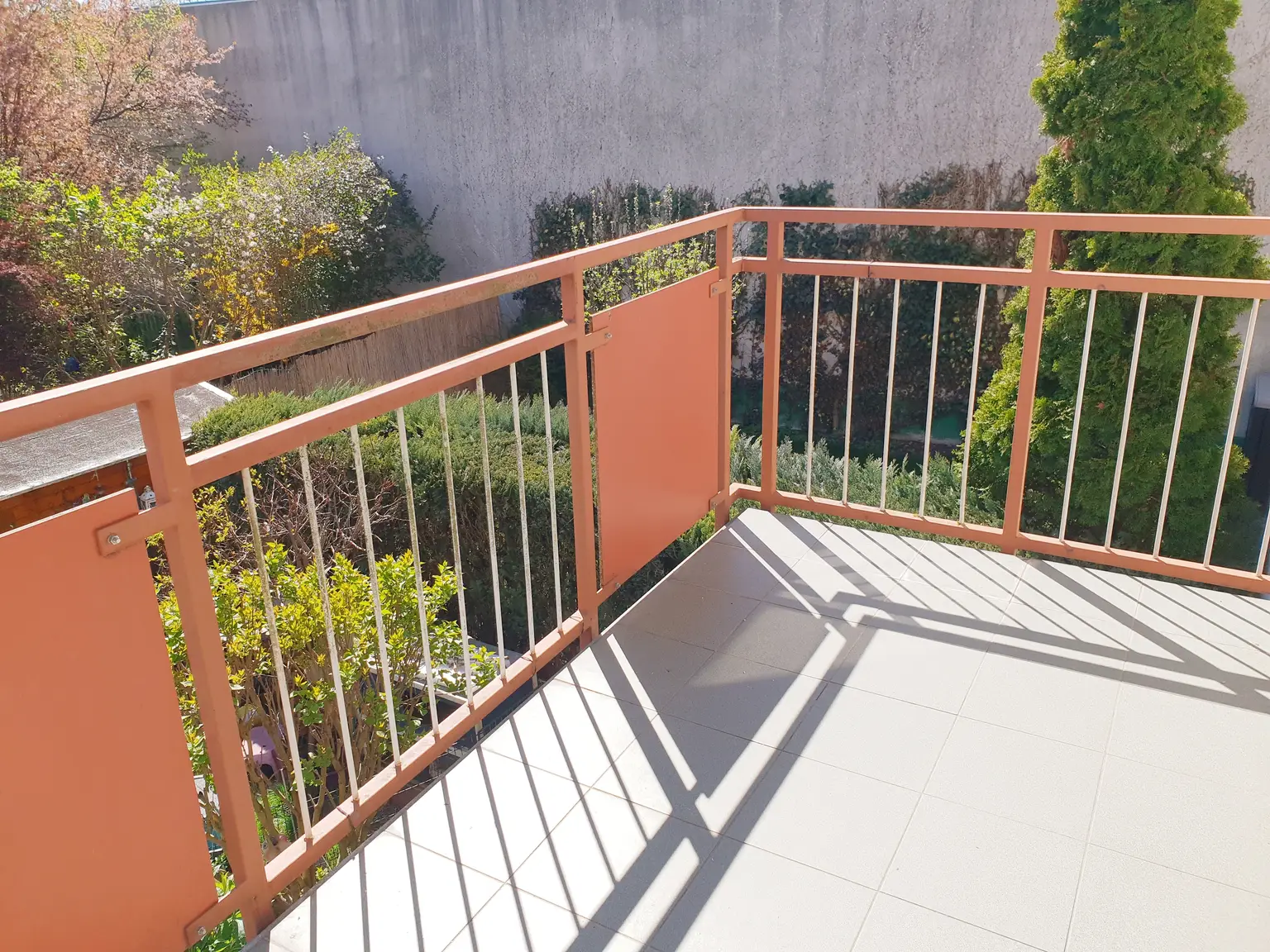 Zwei Zimmerwohnung mit Balkon zu vermieten!