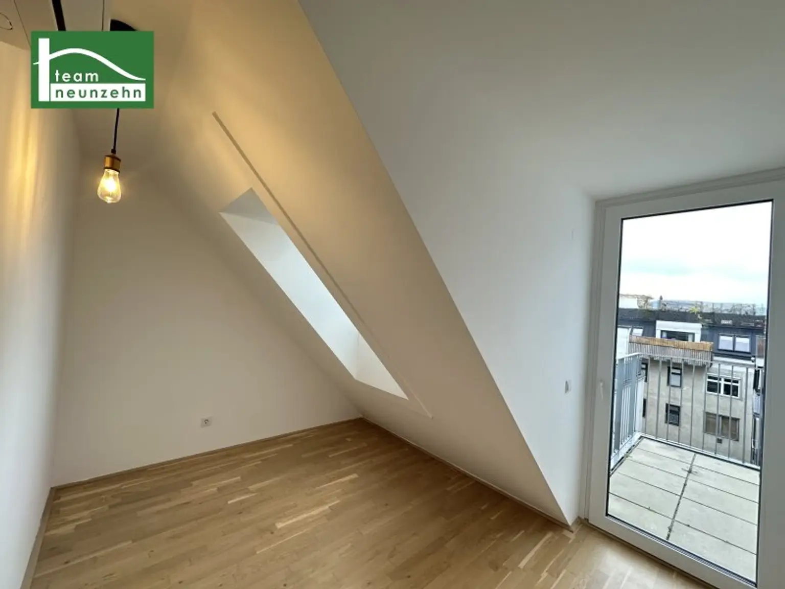 Klimatisierte Maisonette mit Dachterrasse in top Lage nahe U6, Millennium City und Donau! WG-geeignet - JETZT ANFRAGEN