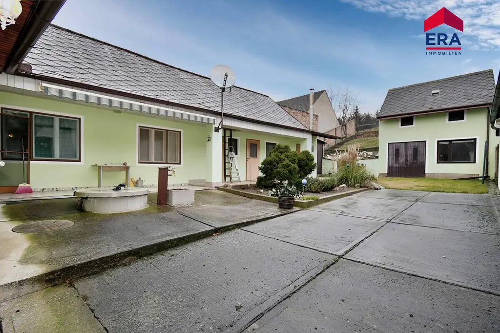 Absolut gut gelegener uneinsehbarer Bauernhof!