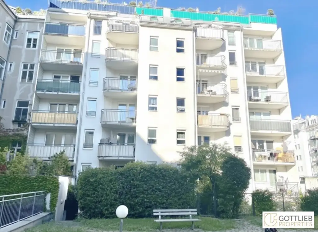 Grünruhelage nahe Arenbergpark! Teilmöblierte 2-Zimmer-Wohnung mit Loggia in Stockwerkslage