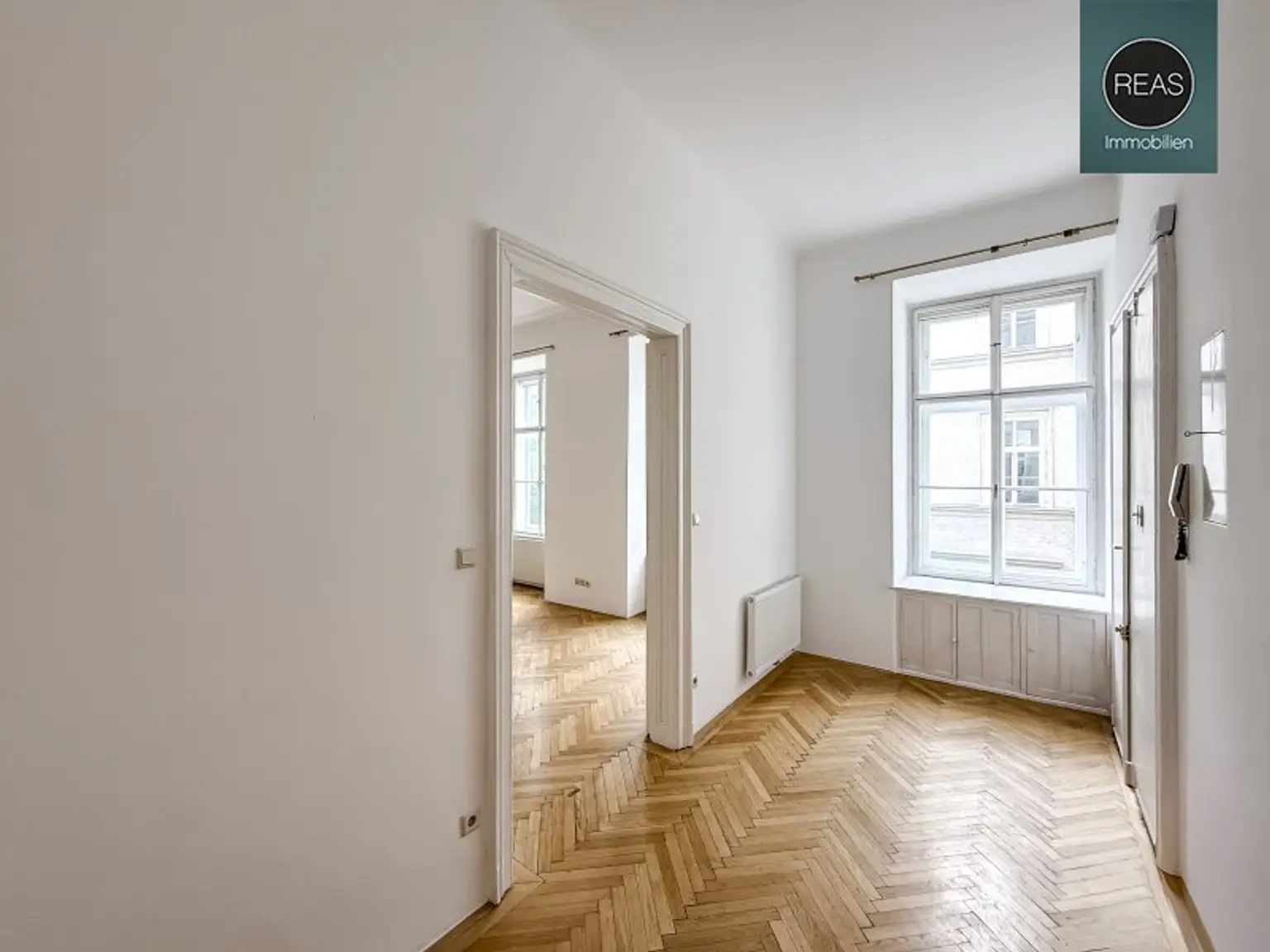 Wunderschönes Büro in Toplage nahe Stadtpark! Stellplatz verfügbar!