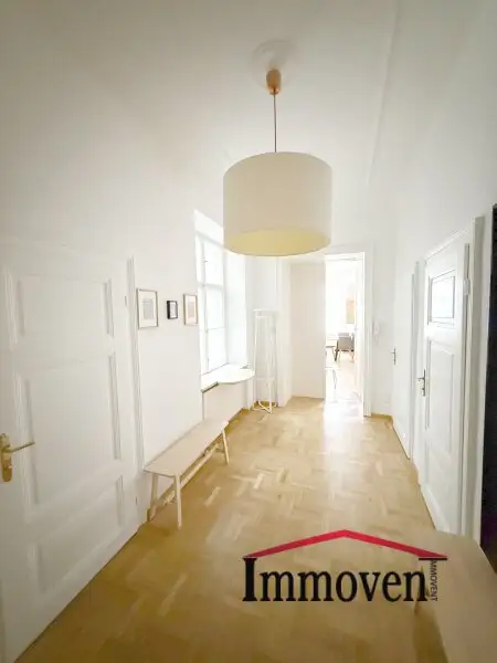 TOPLAGE und ALTBAUFLAIR - Repräsentative 3-Zimmerwohnung bei der Wiener Oper!