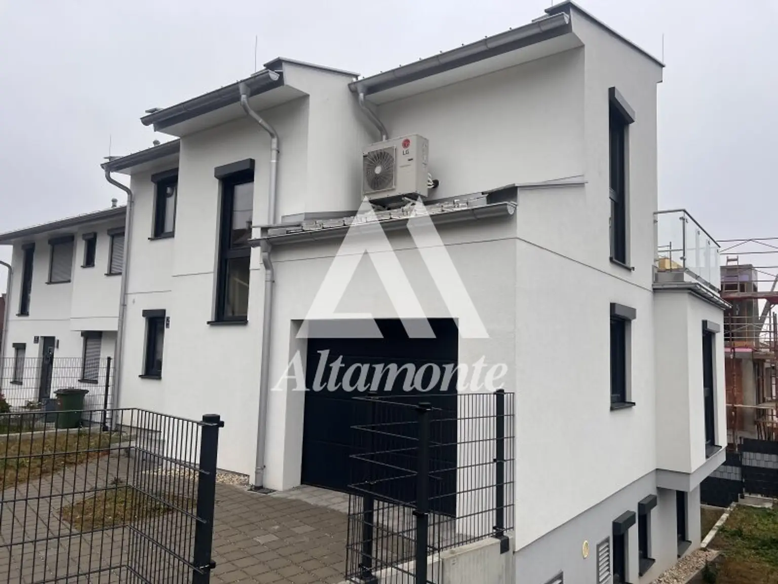 Architektonisches Meisterwerk - Design, Komfort & Top-Ausstattung