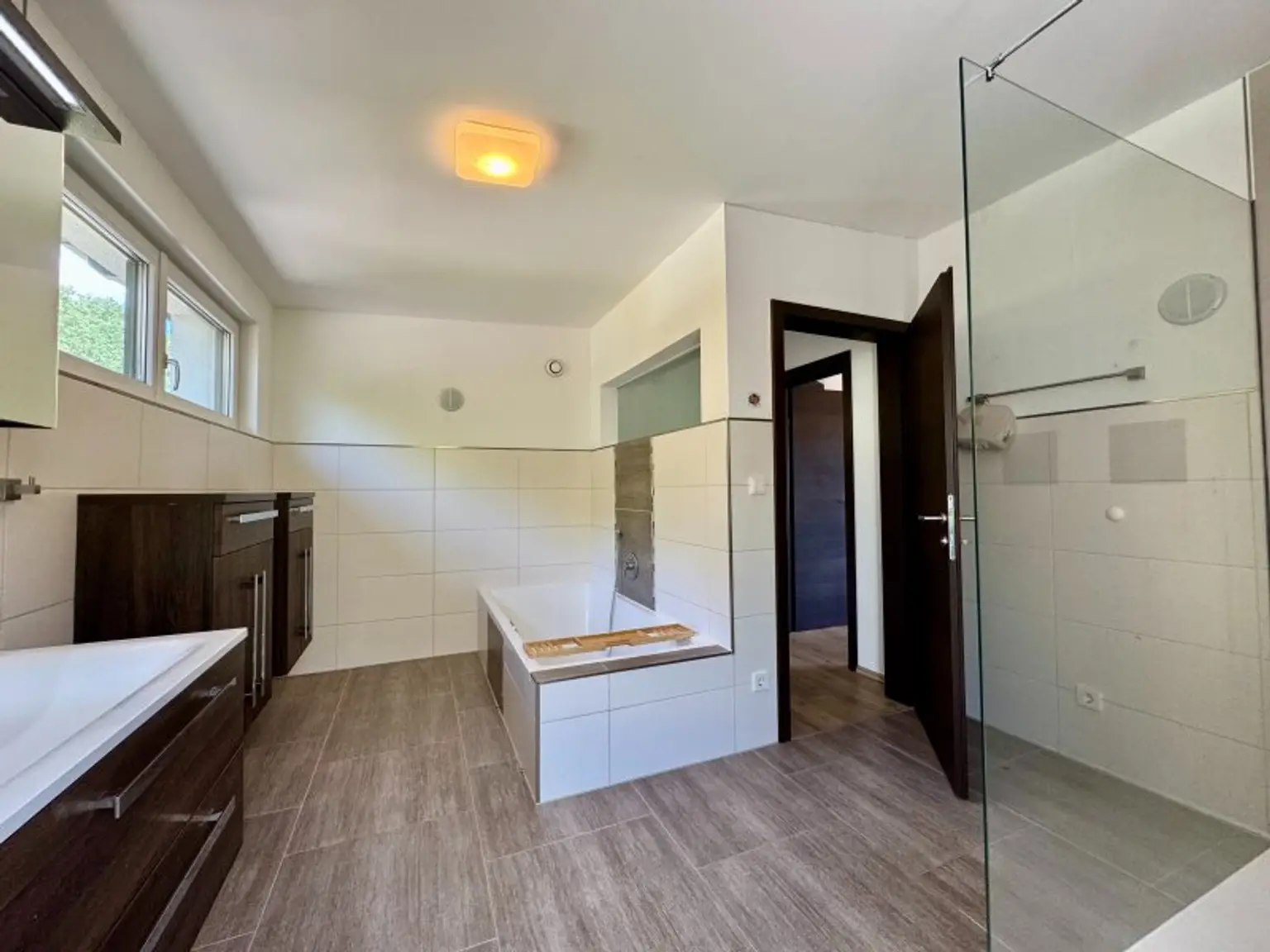 Badezimmer im OG