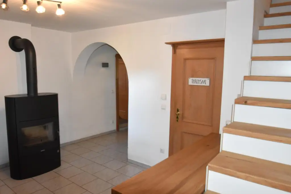 Einfamilienhaus mit großem Garten