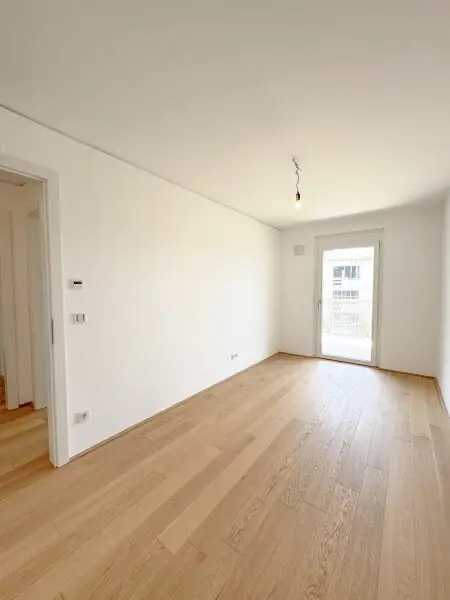 Moderne Erstbezugswohnung mit Balkon und Garage in 1210 Wien – Ihr neues Zuhause!