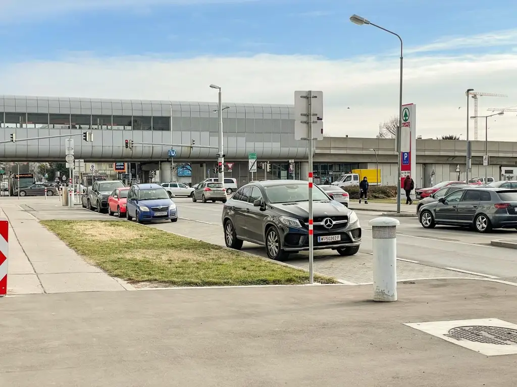 Single Wohnung für gehobene Ansprüche - Provisionsfrei f. Käufer // Single apartment for premium demands - Buyer commission free! //