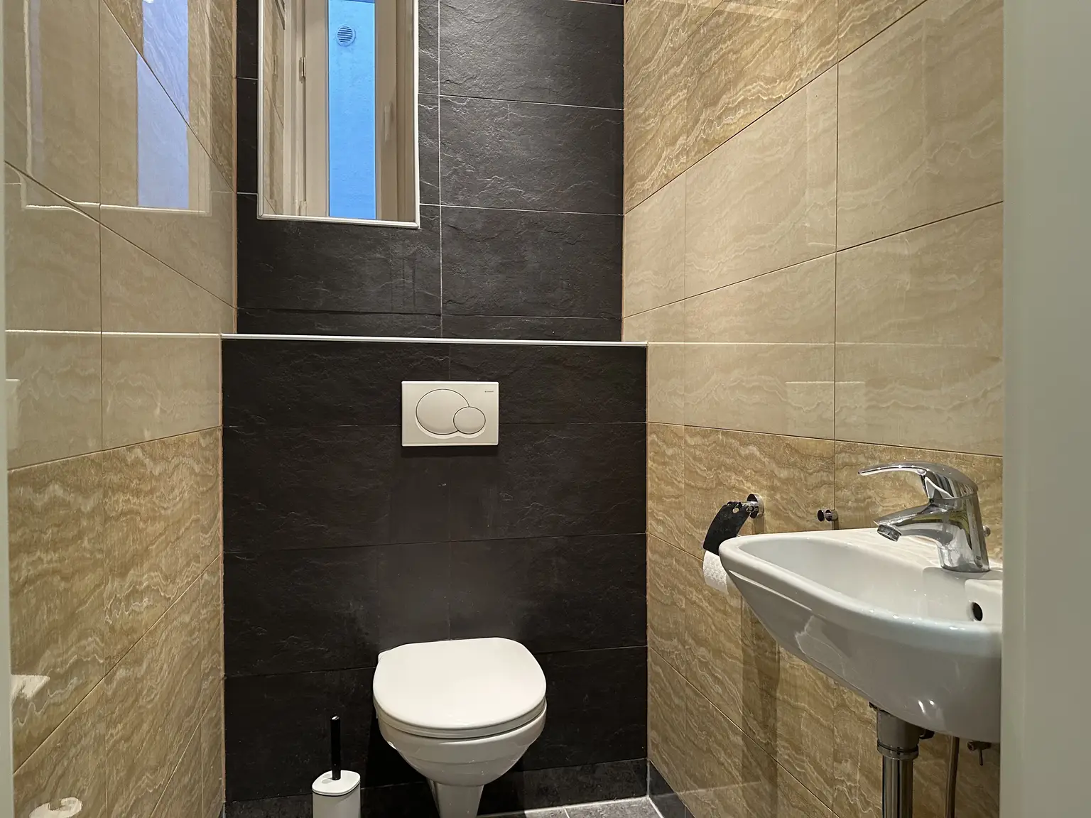 Leistbare Familienwohnung mit kleinem Balkon mitten im Grätzl