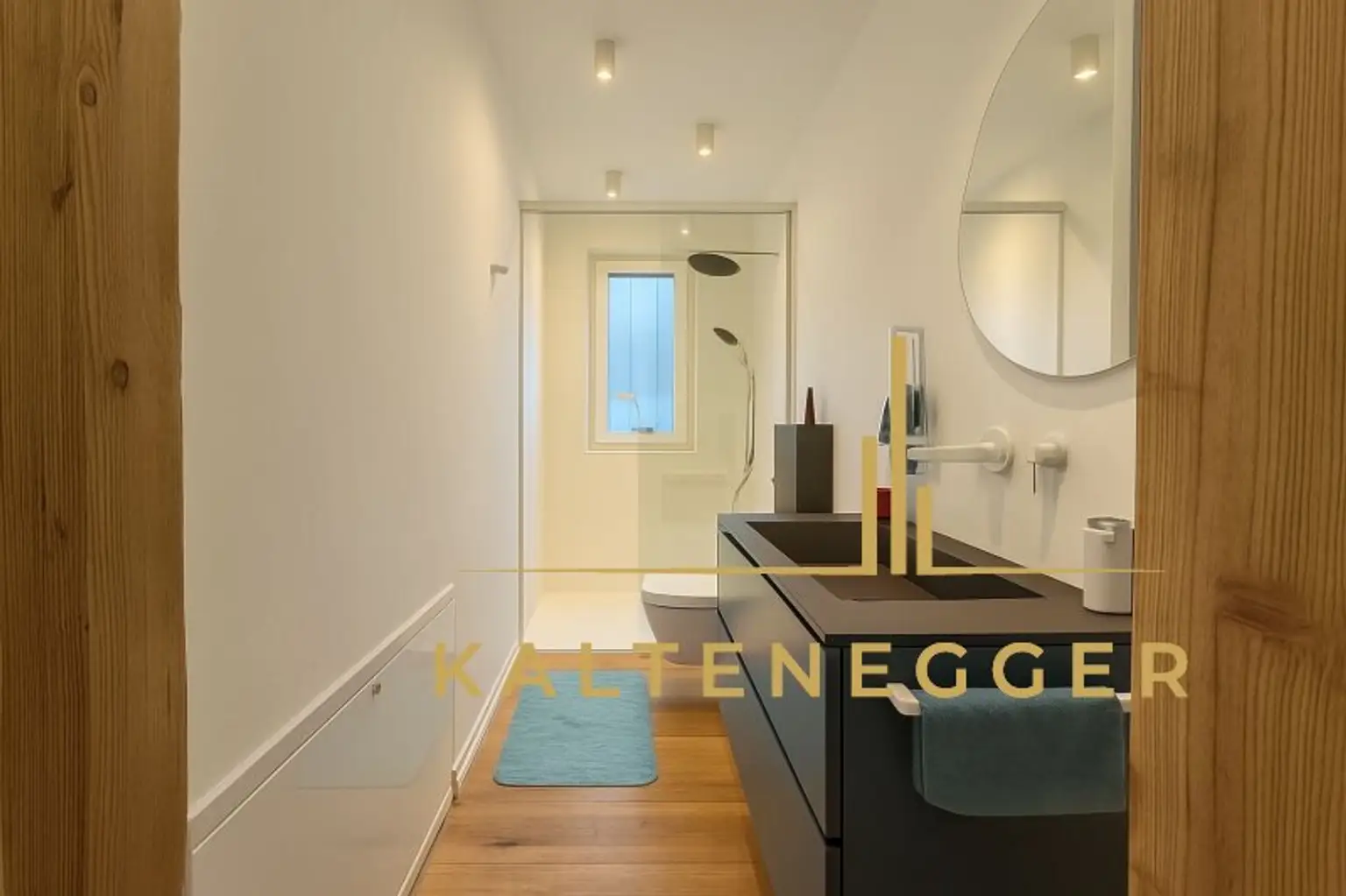 Luxuriöses Einfamilienhaus mit Pool in Kottingbrunn - hochwertig und modern
