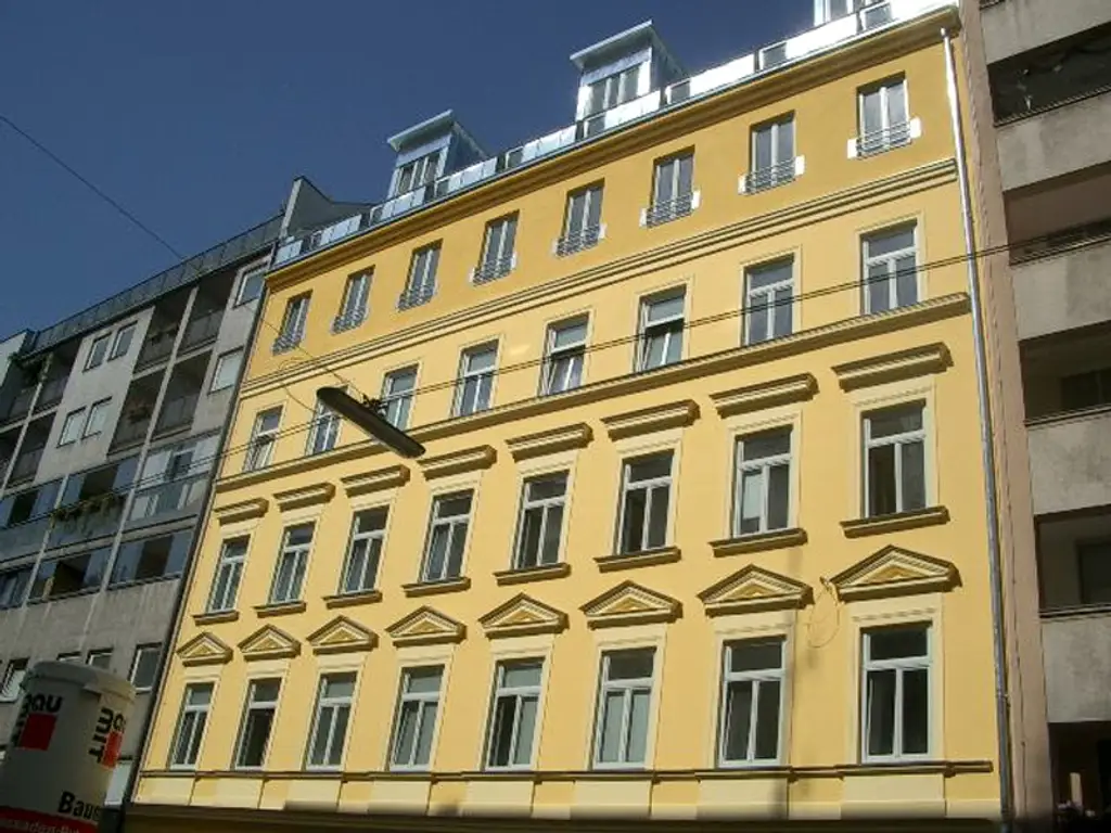 Tolle 2-Zimmer-Dachgeschosswohnung mit Loggia im 5ten!