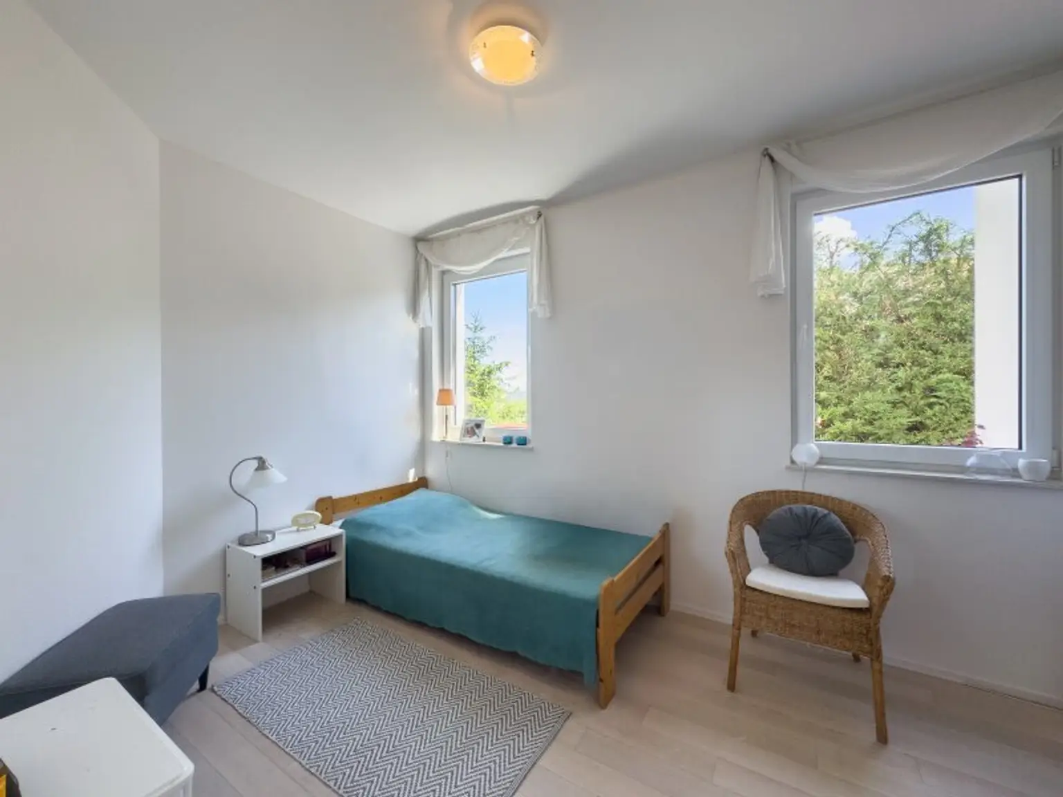 ATEMBERAUBENDER WEITBLICK - Dachgeschossmaisonette in Sackgassenlage