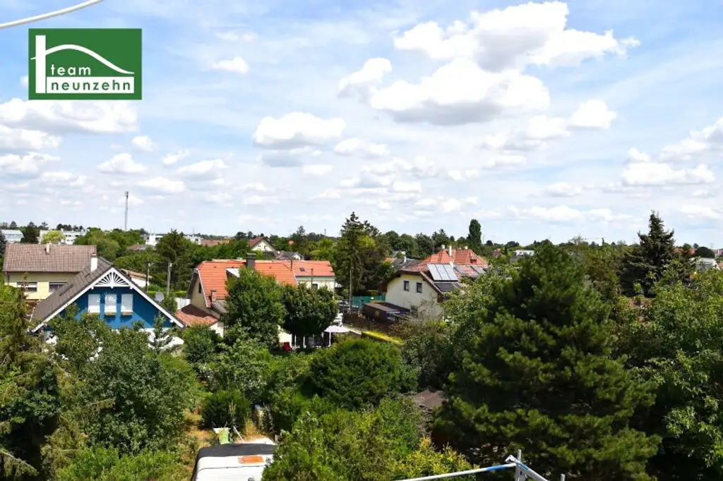 Modernes Wohnen in Eßlinger Grünruhelage-Idyll - Große Zimmer, hochwertige Ausstattung und Luftwärmepumpe!