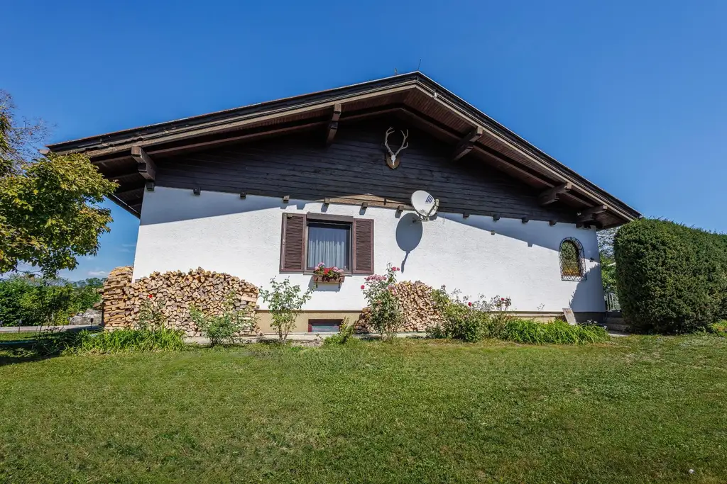 Traumlage über der Drau – Haus in Dragositschach