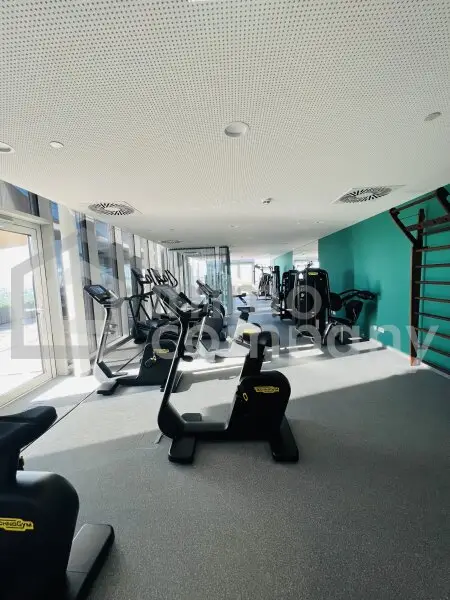 Ideale Wohnung mit Balkon und Stadtblick in einem neuen, mehrstöckigen Premiumgebäude! Pool, Sauna, Gym! 2. Bezirk. U2