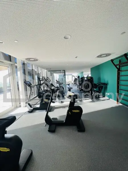 Ideale Wohnung mit Balkon und Stadtblick in einem neuen, mehrstöckigen Premiumgebäude! Pool, Sauna, Gym! 2. Bezirk. U2